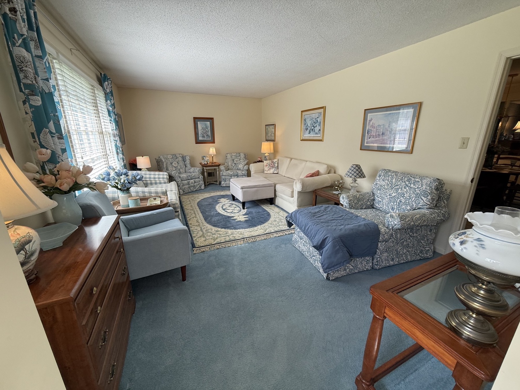 Main living room