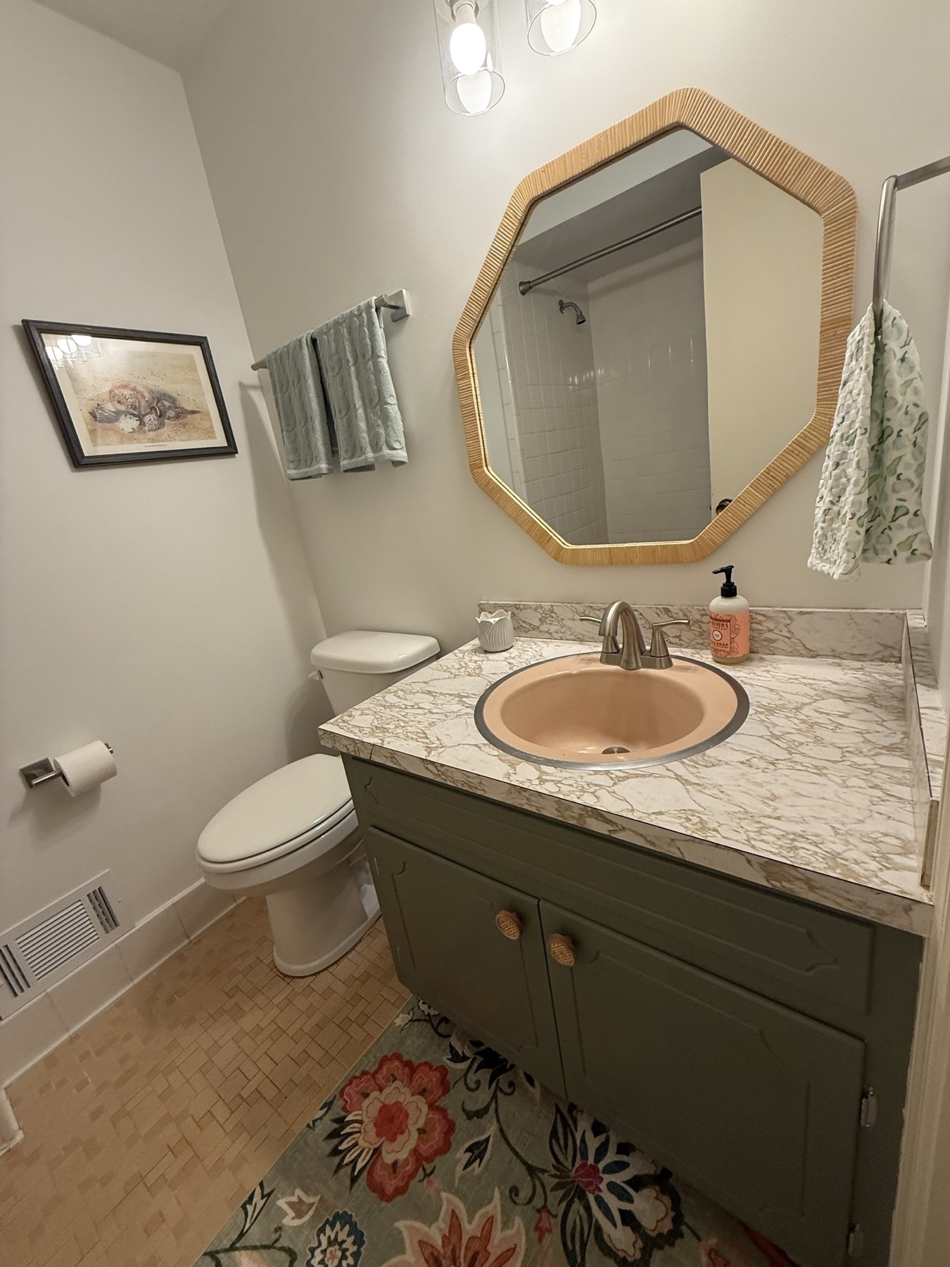 Full bathroom vanity