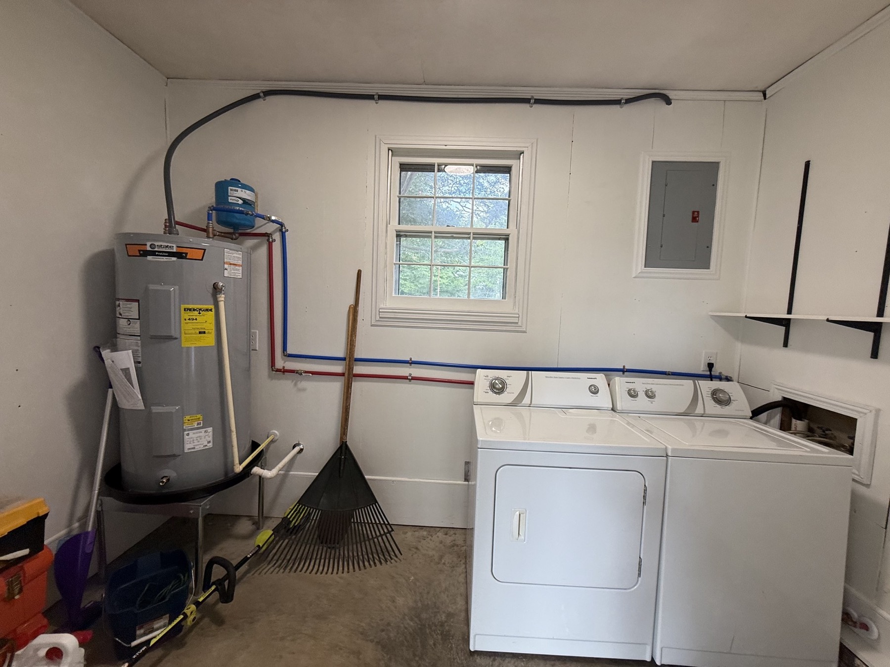 Laundry and storage area